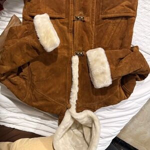 Gallery dated leather jacket barely worn